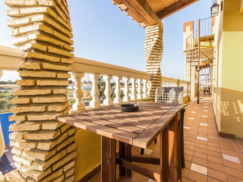 Апартаменты Oasis De Cadiz Кониль-де-ла-Фронтера Экстерьер фото
